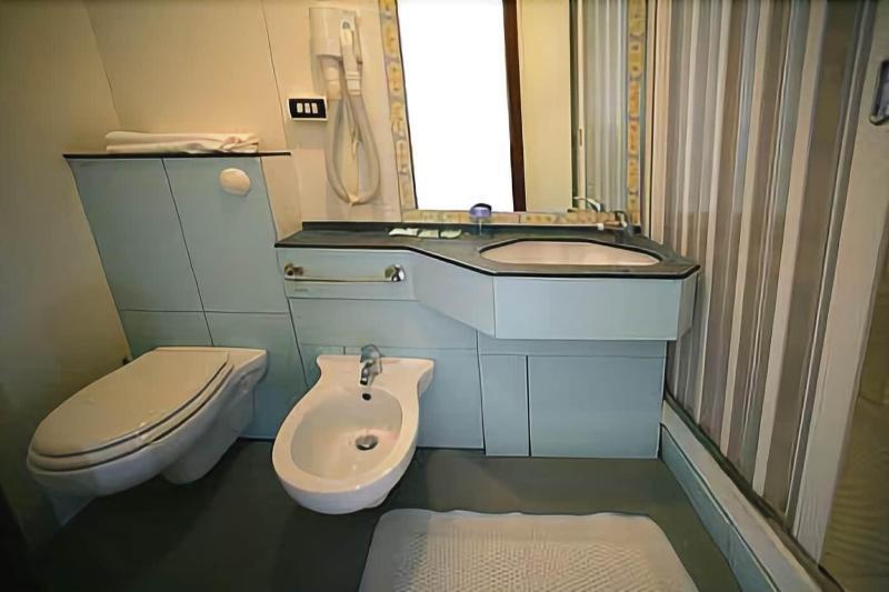 Hotel Fernanda Rapallo Bagian luar foto